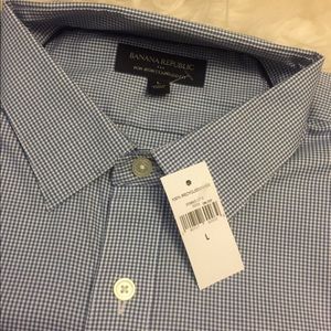 Banana Republic Standard-Fit Non-Iron Dress Shirt
